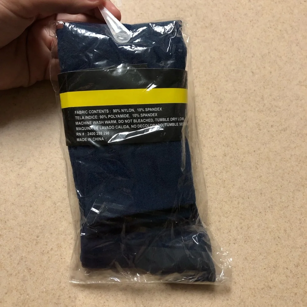 NEW Magic Kick Soccer / Sports Socks - 1 Pair